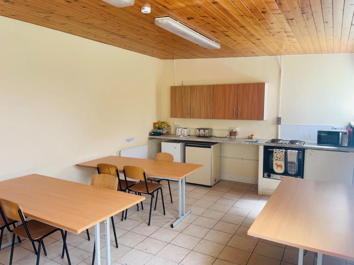 Greenway & Copper Coast Hostel Bunmahon エクステリア 写真